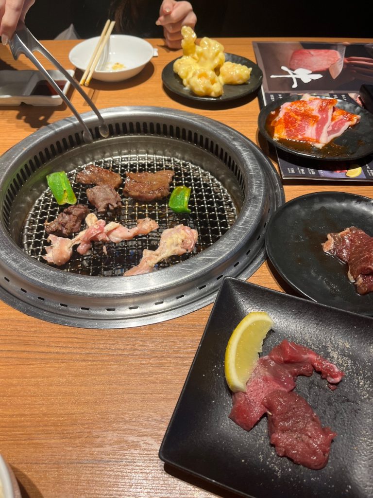 特急焼肉せいざん 札幌本店