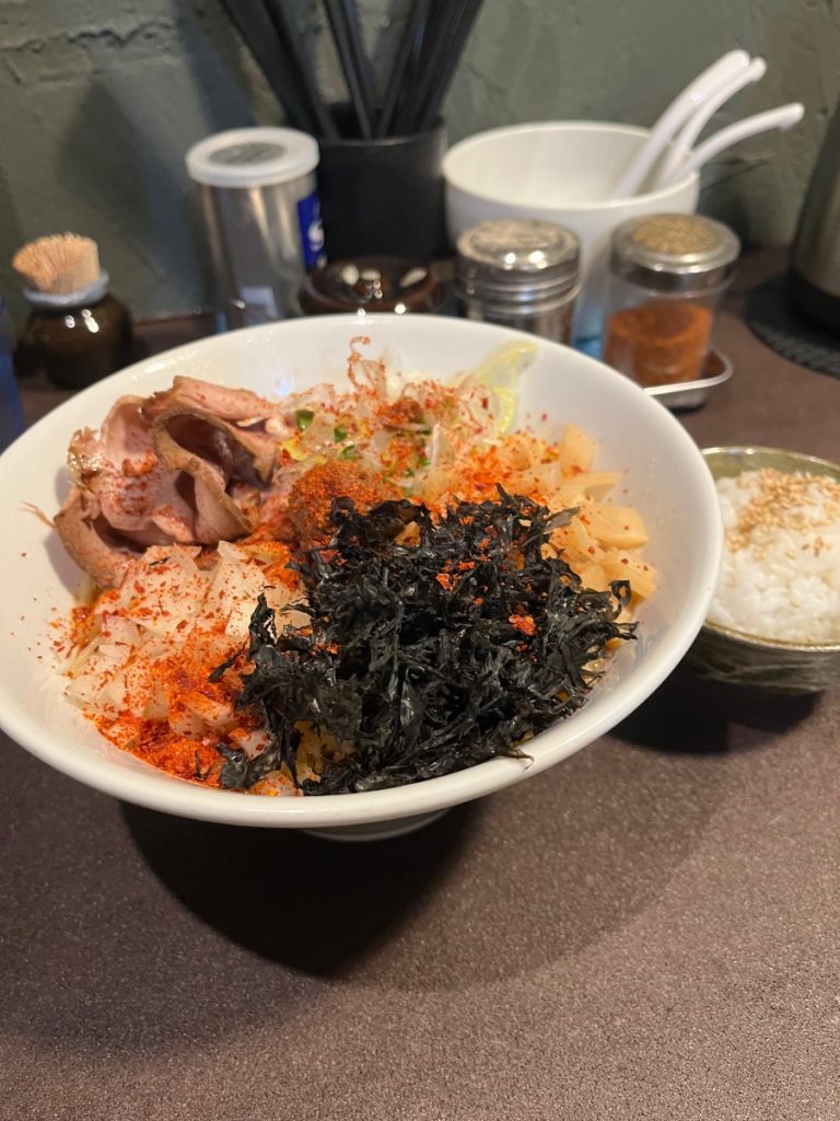 カタカナトメジ