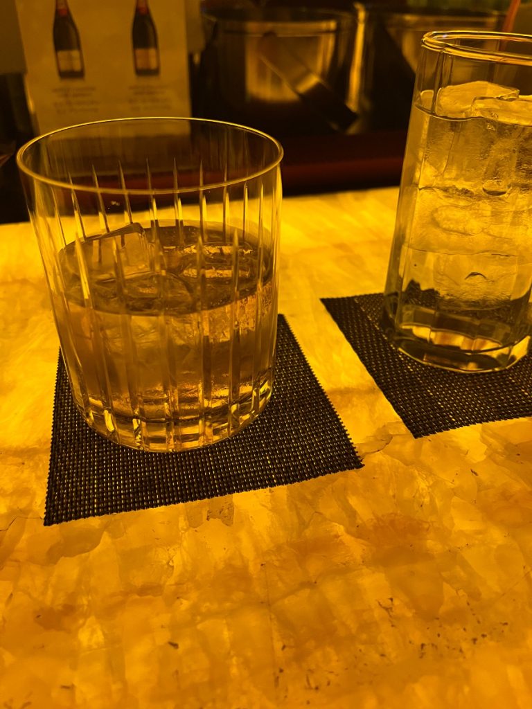 Snack Bar あぷろーち