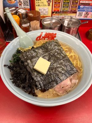 山岡家 狸小路4丁目店